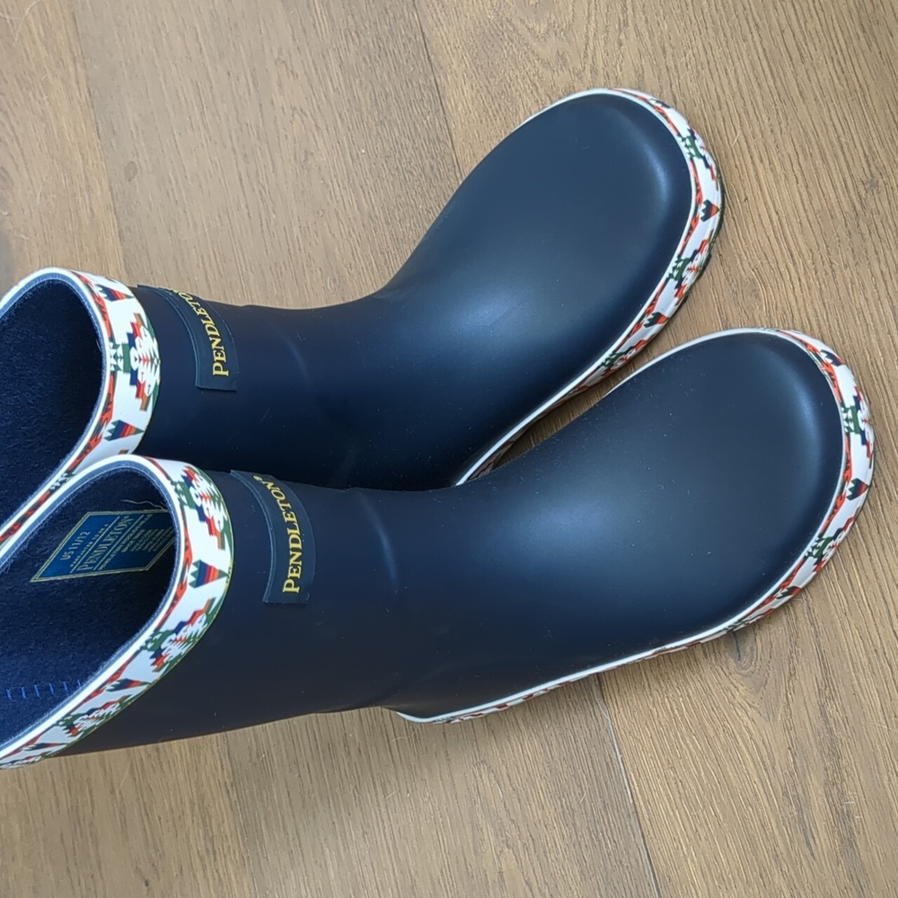 Pendleton Blue Rain & Snow Boots with Non-Slip Sole
